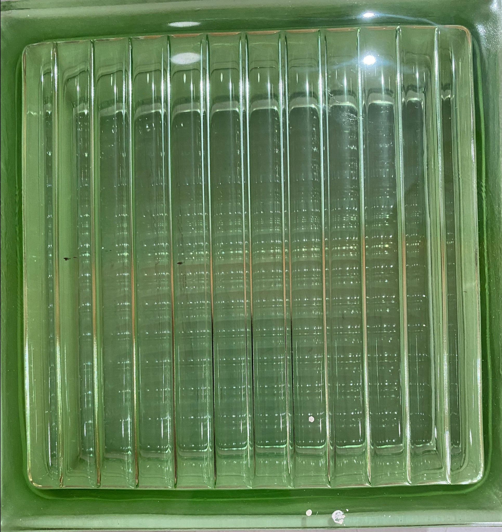 Glass Block Parallel Glass Block Parallel Grey 8x8x3.25