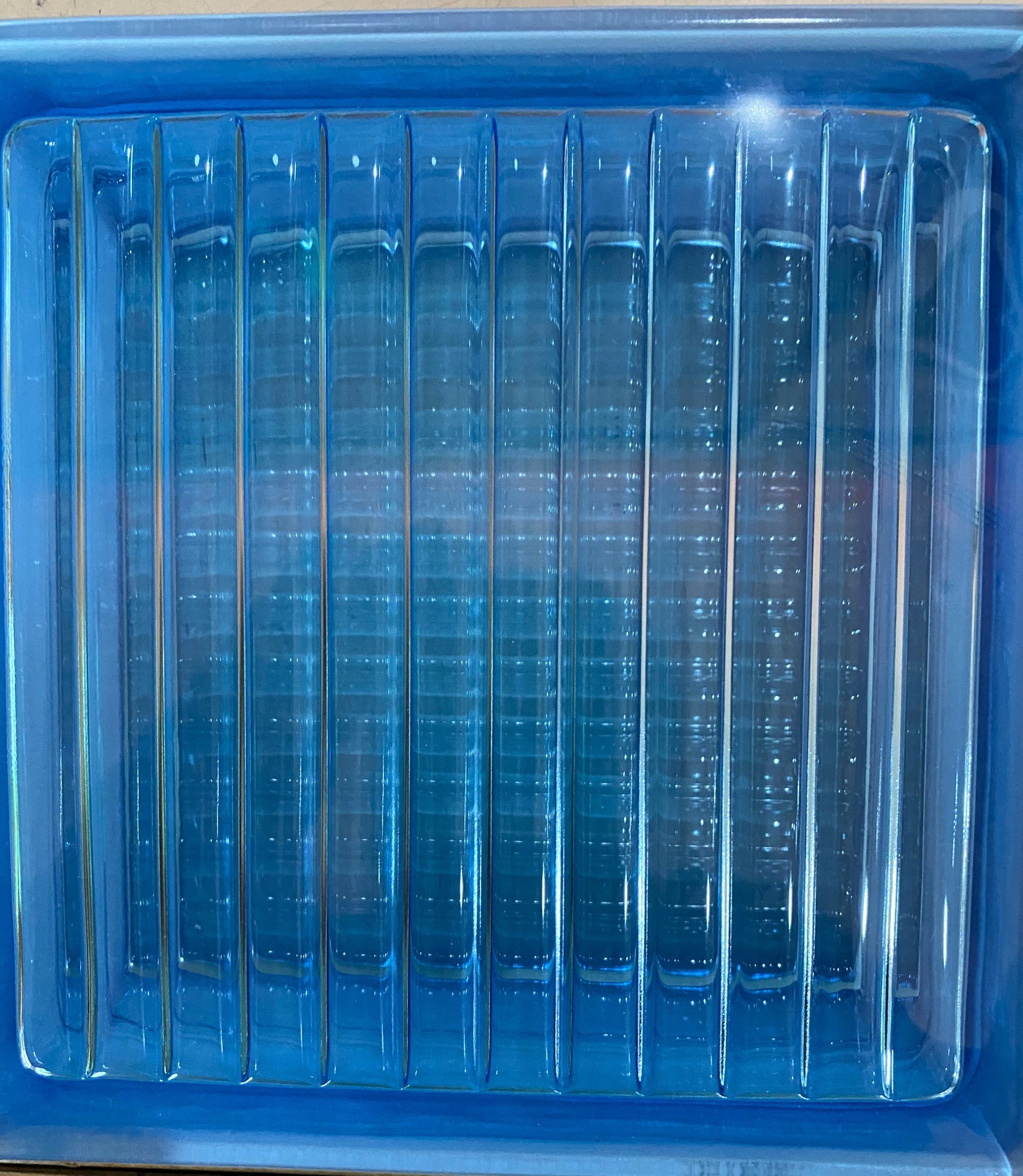 Glass Block Parallel Blue 8x8x3.25