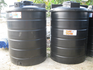 Rotoplastic Water tank 650 Gallons